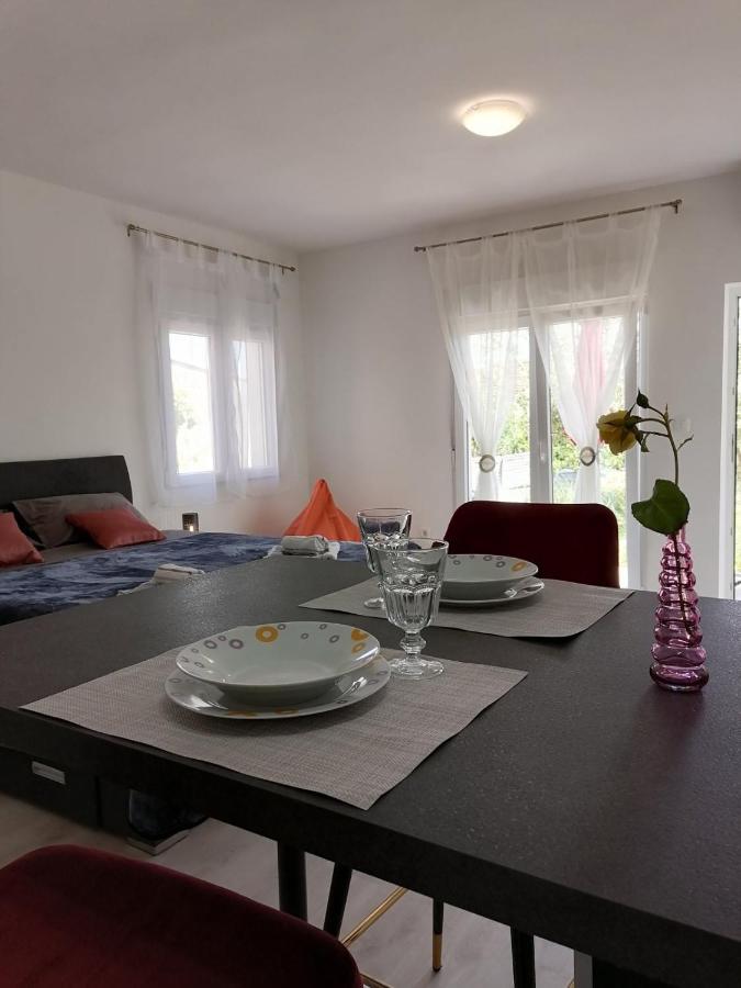 Leona Apartment Vidikovac, PUY Eksteriør bilde